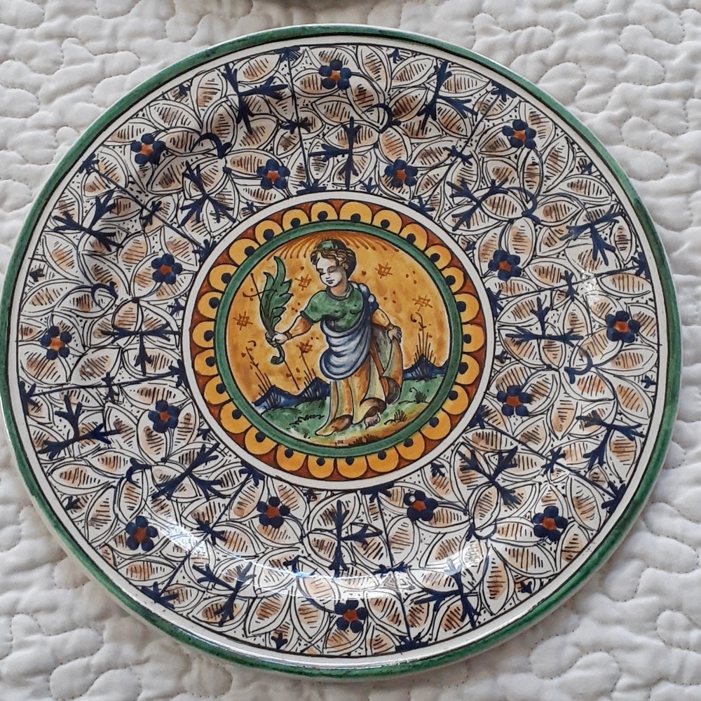 Stunning Italian "GODDESS" Decorative plate.